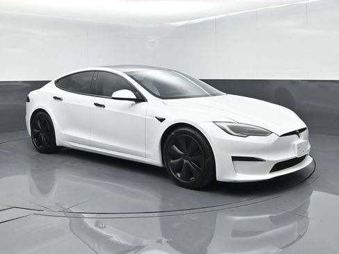 Used 2023 Tesla Model S Standard Range AWD/4WD image 2