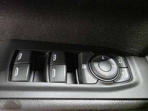 Used 2022 Chevrolet Silverado 1500 Custom Trail Boss w/ Safety Confidence Package image 18