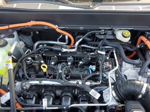 New 2025 Ford Maverick XLT image 11