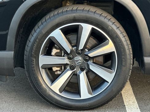 Used 2025 Honda Pilot Touring image 33