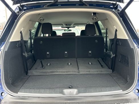 New 2026 Nissan Pathfinder SV image 33