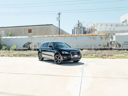 Used 2011 Audi Q5 3.2 Premium Plus w/ Audi MMI Navigation Plus Pkg image 32