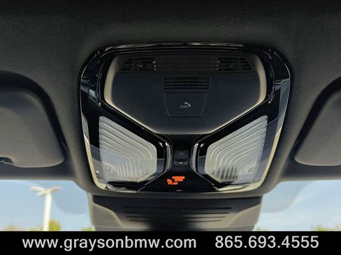 Used 2026 BMW X5 xDrive40i w/ M Sport Package image 24