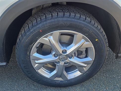 Certified 2024 Honda HR-V LX image 10