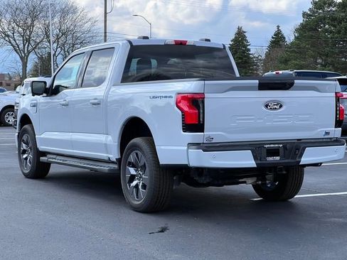 New 2025 Ford F150 Lightning Flash AWD/4WD image 15