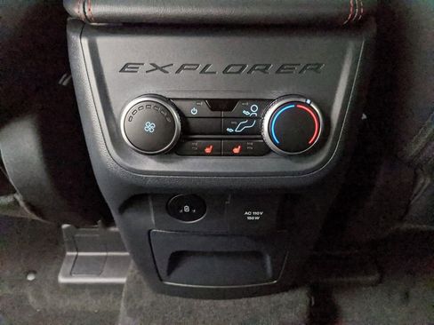 New 2025 Ford Explorer ST-Line w/ Premium Package image 19