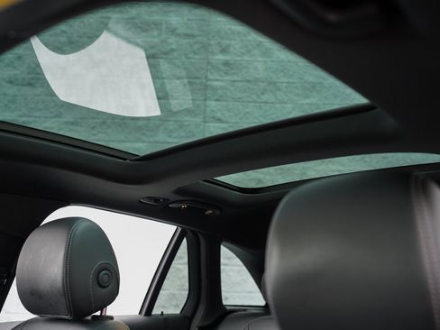 Used 2021 Mercedes-Benz GLC 300 4MATIC image 34