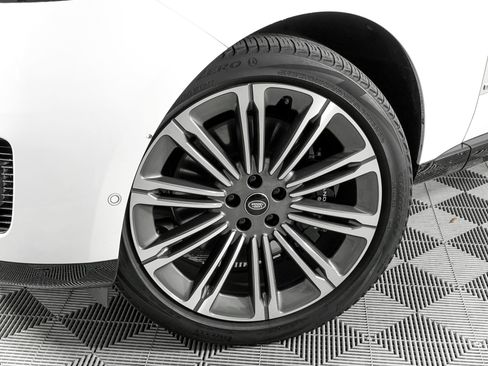Used 2023 Land Rover Range Rover Autobiography AWD/4WD image 30