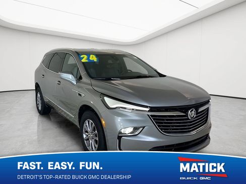 Used 2024 Buick Enclave Essence w/ LPO, Floor Liner Package AWD/4WD image 1