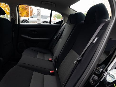 New 2025 Nissan Sentra SV w/ Trunk Package image 20