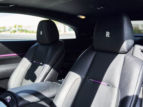 Used 2020 Rolls-Royce Wraith image 35