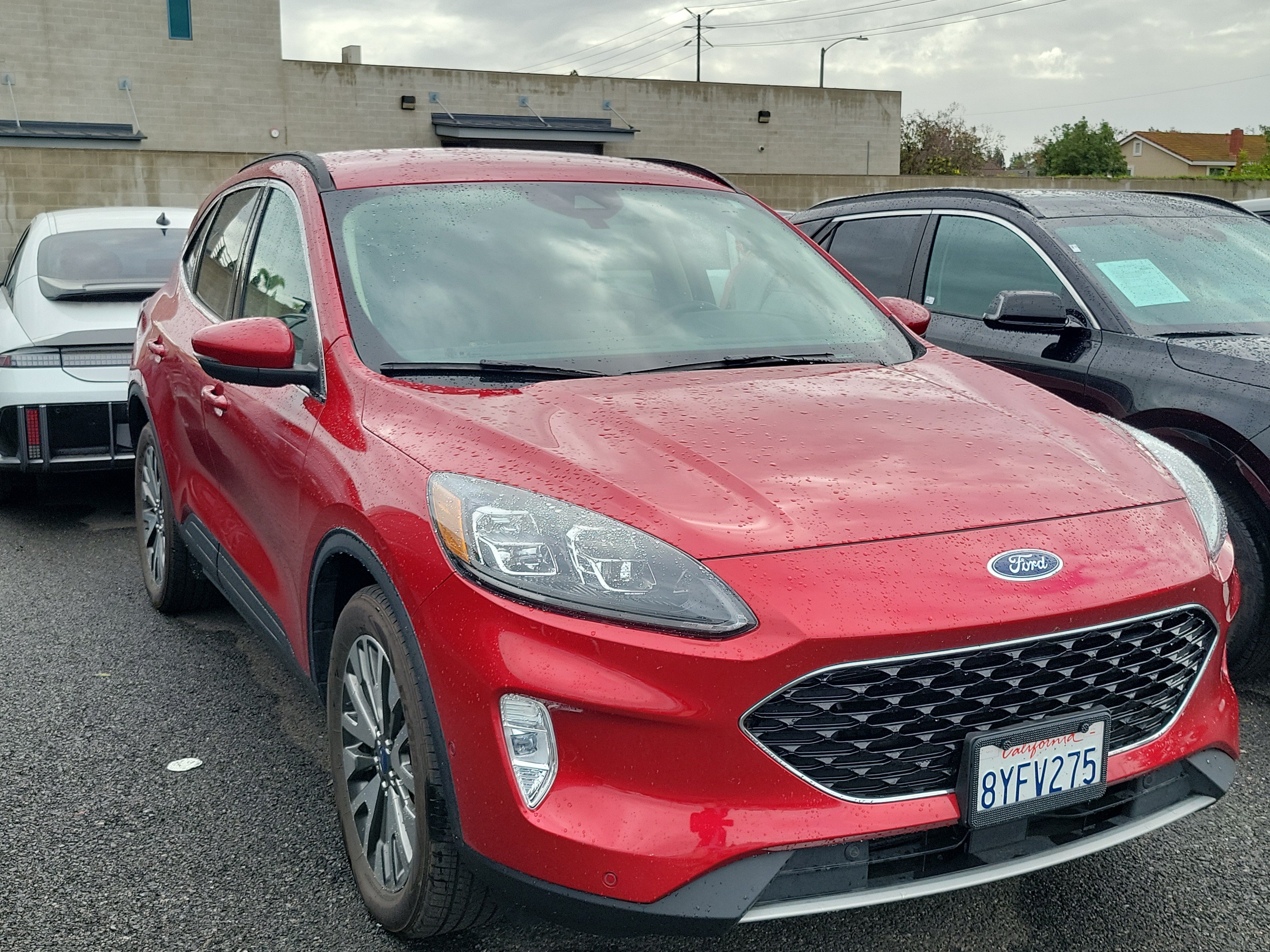 Used 2020 Ford Escape Titanium AWD/4WD image 3