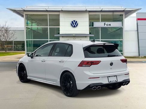 New 2026 Volkswagen Golf image 3
