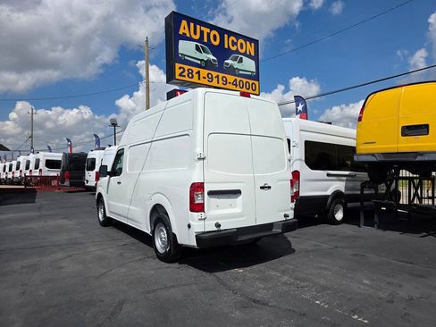 Used 2020 Nissan NV 2500 S RWD image 28