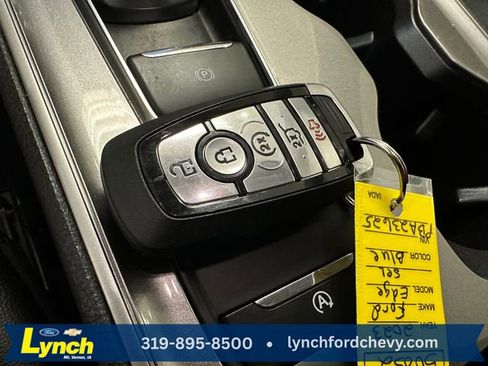 Used 2023 Ford Edge SEL w/ Convenience Package image 16