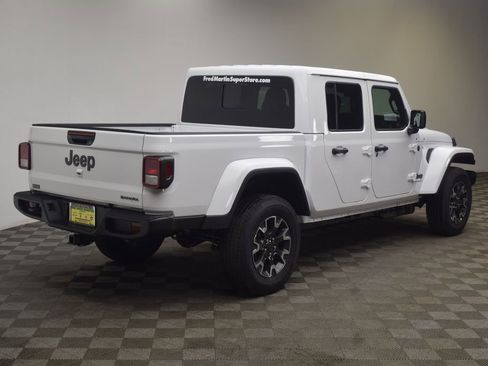 New 2026 Jeep Gladiator Sport image 5
