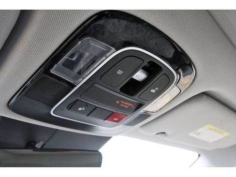 Used 2025 Hyundai Sonata SEL FWD image 27