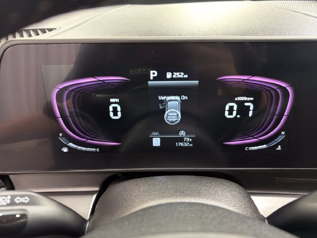 Certified 2024 Kia Sportage EX AWD/4WD image 17