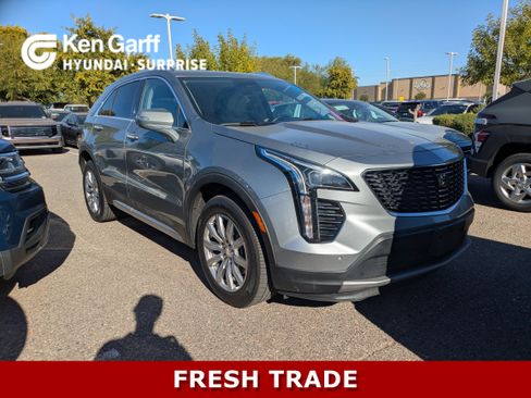 Used 2023 Cadillac XT4 Premium Luxury image 1