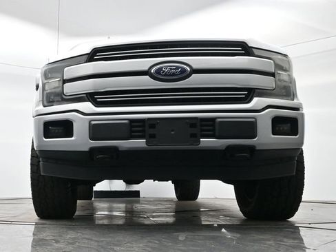 Used 2018 Ford F150 Lariat image 27