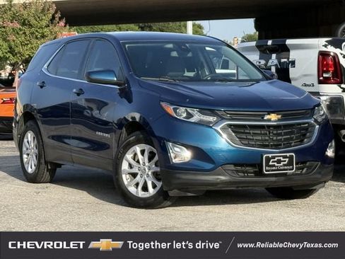 Used 2020 Chevrolet Equinox LT FWD image 2