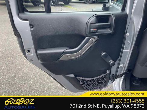 Used 2014 Jeep Wrangler Unlimited Sport AWD/4WD image 18