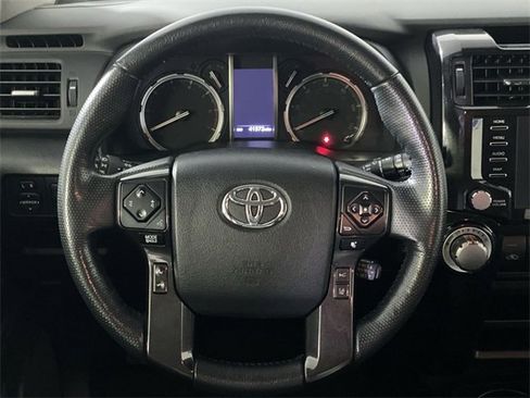 Used 2024 Toyota 4Runner TRD Off-Road Premium image 16