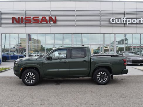 New 2026 Nissan Frontier SV w/ SV Convenience Package image 3