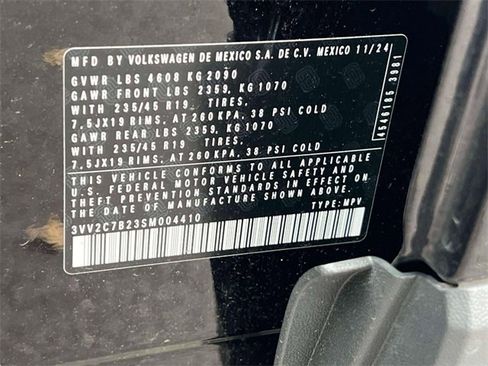 Used 2025 Volkswagen Taos SE image 20
