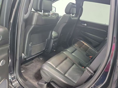 Used 2019 Jeep Grand Cherokee High Altitude AWD/4WD image 27