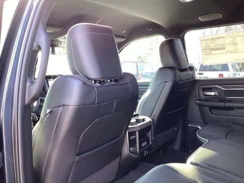 New 2026 RAM 2500 Laramie AWD/4WD image 20