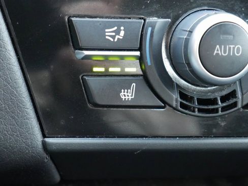 Used 2012 BMW 650i xDrive Convertible image 6