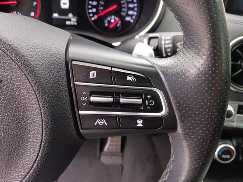 Used 2023 Kia Stinger GT-Line w/ Sun & Sound Package image 17