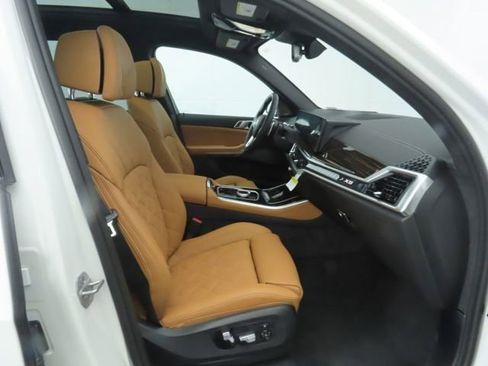 New 2026 BMW X5 xDrive40i w/ Premium Package image 21