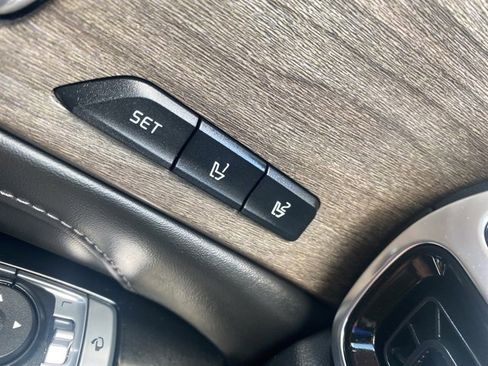 Used 2022 Kia Sorento SX Prestige image 12