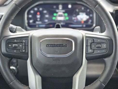 Used 2025 GMC Sierra 1500 Denali image 16