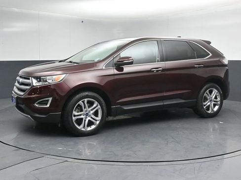 Certified 2017 Ford Edge Titanium w/ Technology Package image 4