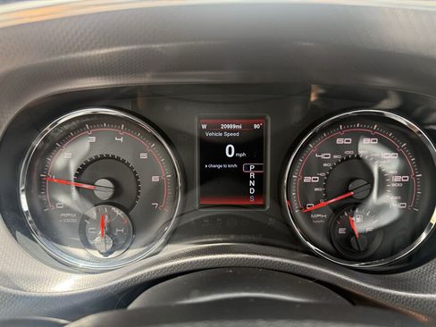 Used 2014 Dodge Charger SXT Plus RWD image 15