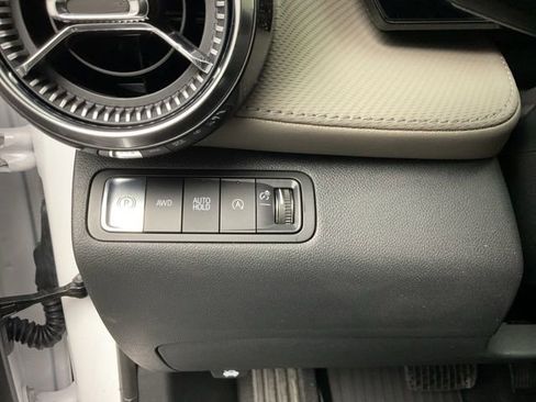 New 2026 Chevrolet Equinox LT w/ Convenience Package II AWD/4WD image 13
