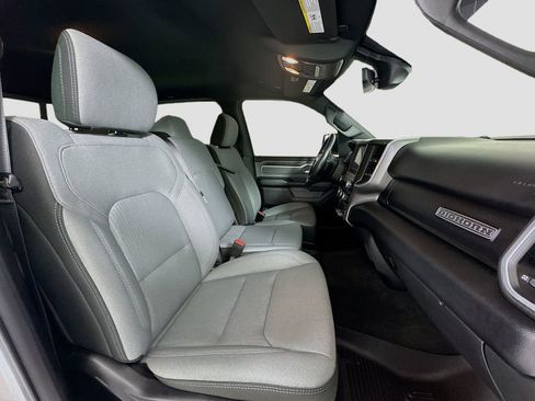 Used 2022 RAM 1500 Big Horn image 25