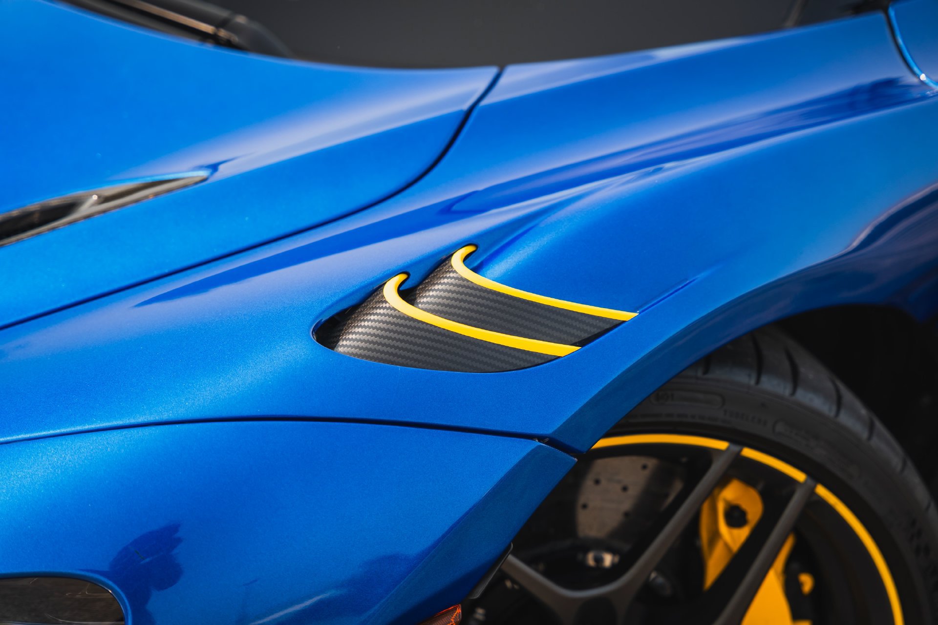 Used 2022 McLaren 765LT RWD image 10