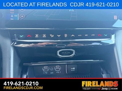 New 2026 Jeep Grand Cherokee Altitude AWD/4WD image 19