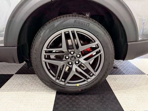 New 2026 Ford Explorer ST-Line w/ ST-Line Street Pack image 12