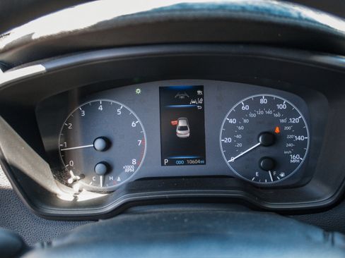 Used 2024 Toyota Corolla LE FWD image 14