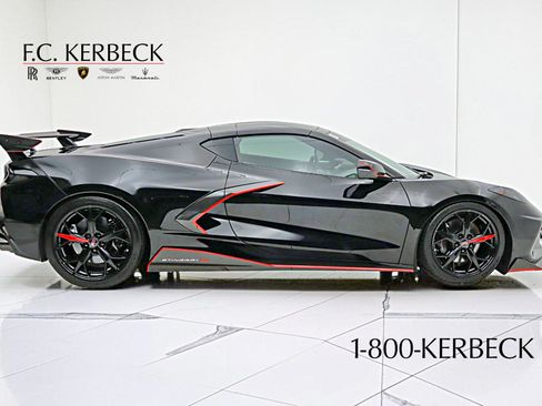 Used 2020 Chevrolet Corvette Stingray Premium Cpe w/ 3LT Preferred Equipment Group RWD image 18