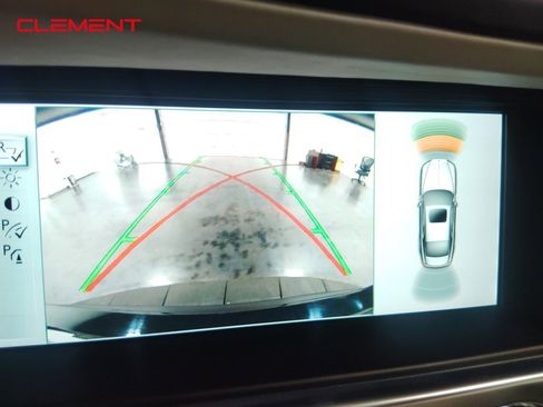 Used 2014 Rolls-Royce Wraith image 23