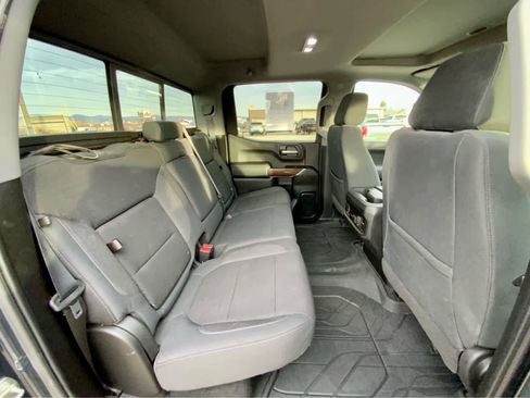 Used 2019 Chevrolet Silverado 1500 RST image 28