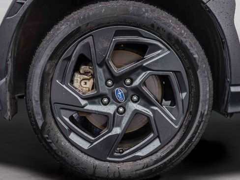 Used 2024 Subaru Crosstrek 2.5i Sport AWD/4WD image 28
