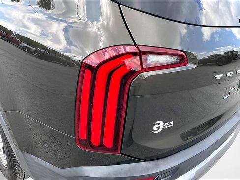 Used 2022 Kia Telluride EX FWD image 32