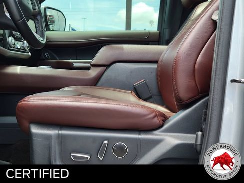 Used 2022 Ford Expedition Limited RWD image 26